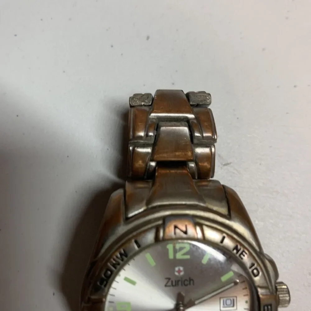 Men's Watch Silvertone Zurich Swiss Stainless Steel Bracelet ZSWM1647